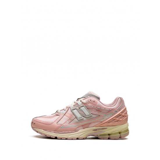 New Balance 1906N Lunar New Year Shell Pink sneakers