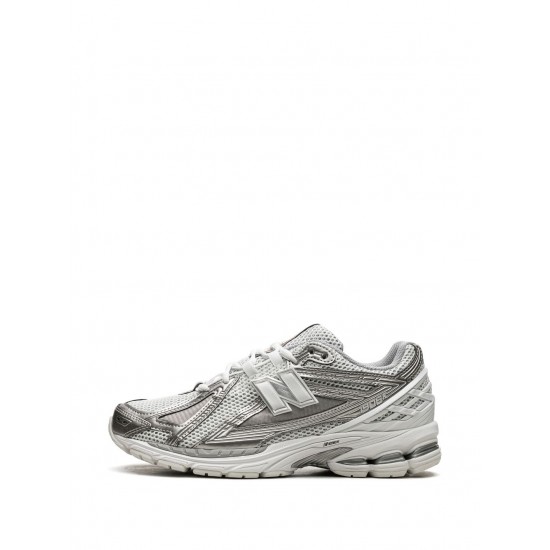 New Balance 1906R Silver Surfer sneakers