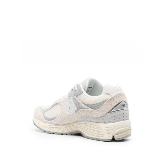 New Balance 2002R panelled sneakers