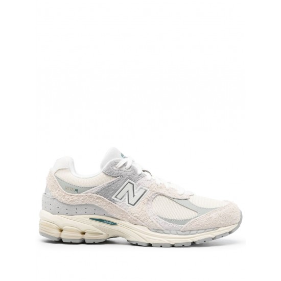 New Balance 2002R panelled sneakers