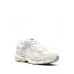 New Balance 2002R panelled sneakers