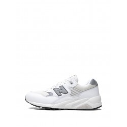 New Balance 580 low-top sneakers