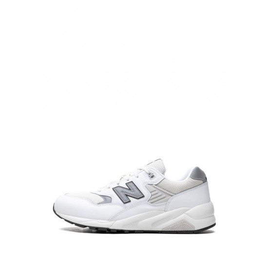 New Balance 580 low-top sneakers