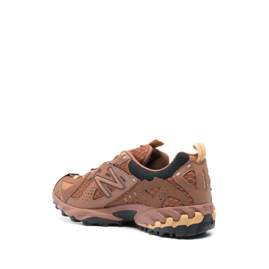 New Balance logo patch leather sneakers
