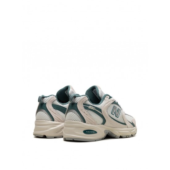 New Balance 530 Beige/Green sneakers