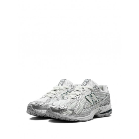 New Balance 1906R Silver Metallic Sneakers