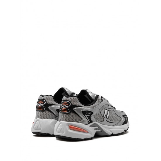 New Balance 725V1 Metallic Silver Sneakers New Balance 725V1 Metallic Silver Sneakers