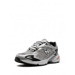 New Balance 725V1 Metallic Silver Sneakers