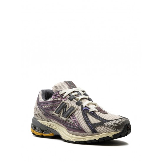 New Balance 1906R Licorice sneakers
