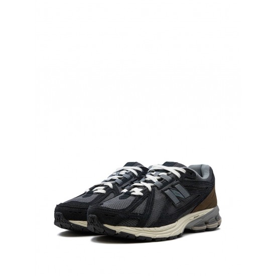 New Balance 1906F Phantom sneakers