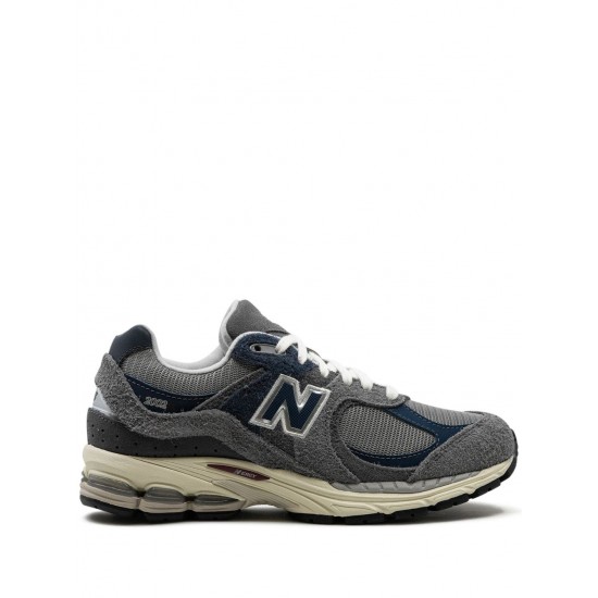 New Balance 2002R Navy sneakers