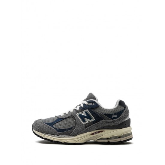 New Balance 2002R Navy sneakers