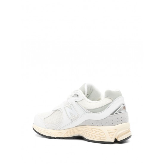 New Balance 2002R low-top sneakers