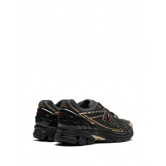 New Balance x Kith 1906R Black sneakers