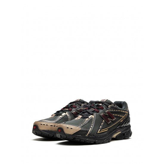New Balance x Kith 1906R Black sneakers