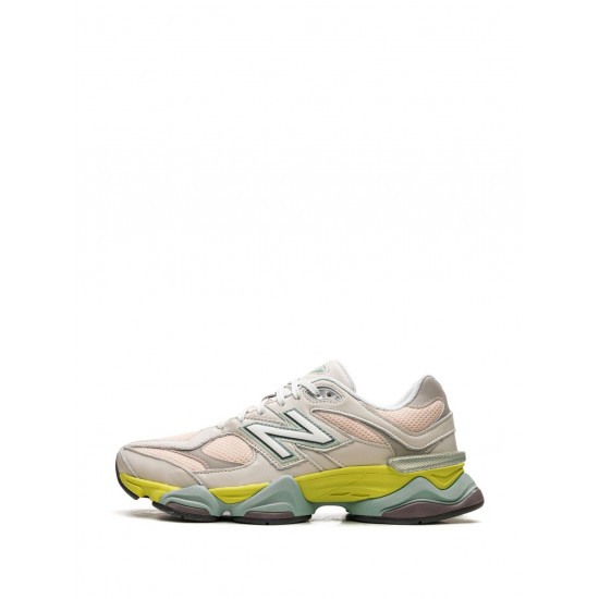 New Balance 9060 Moonbeam sneakers New Balance 9060 Moonbeam sneakers