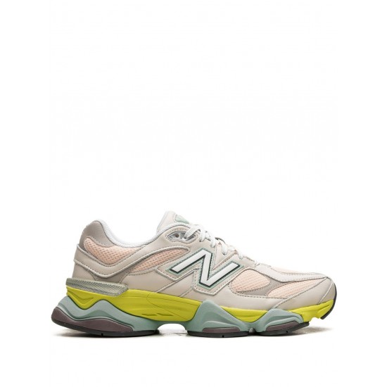New Balance 9060 Moonbeam sneakers New Balance 9060 Moonbeam sneakers