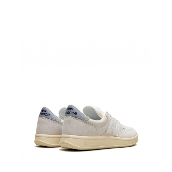 New Balance T500 low-top sneakers