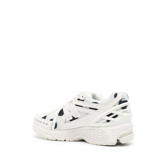 New Balance 1906R Polka Dot Sneakers