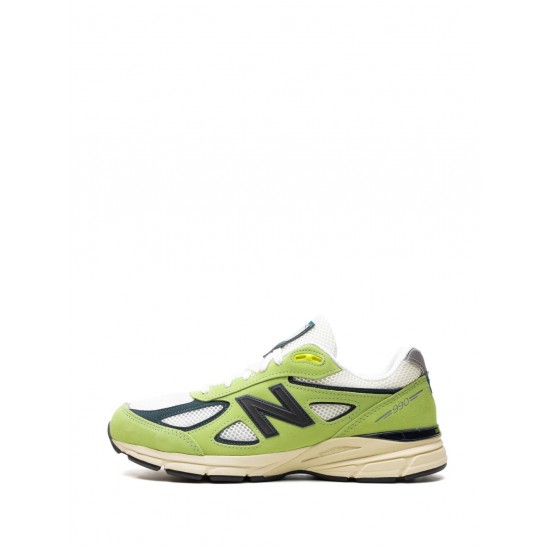 New Balance x Teddy Santis 990v4 sneakers