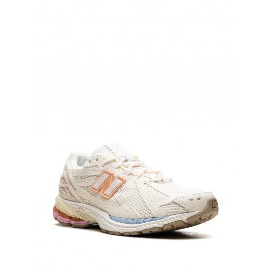 New Balance 1906R Pink Sugar sneakers