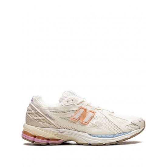 New Balance 1906R Pink Sugar sneakers