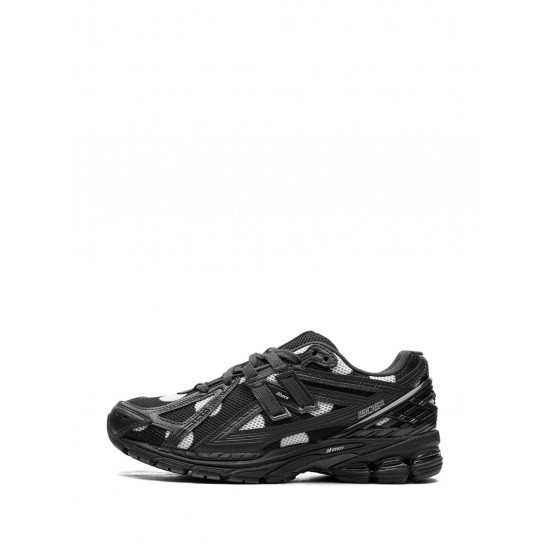 New Balance 1906R Polka Dot Sneakers