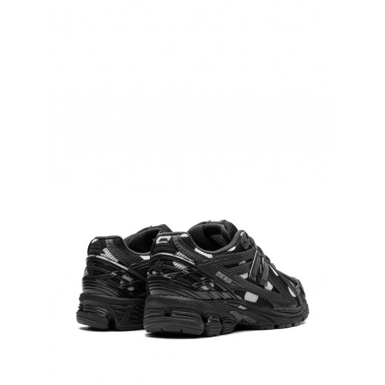 New Balance 1906R Polka Dot Sneakers