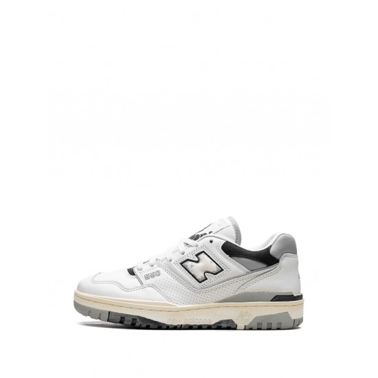 New Balance 550 Vintage White/Black Sneakers
