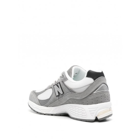 New Balance 2002R sneakers