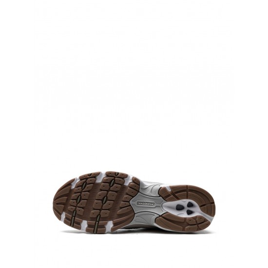 New Balance 530 Dark Olivine/Moonrock/Shadow Grey sneakers