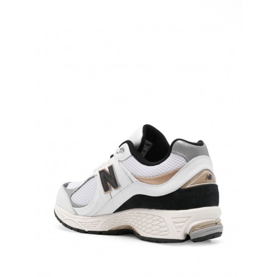 New Balance 2002R sneakers