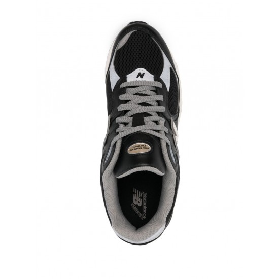 New Balance 2002R sneakers