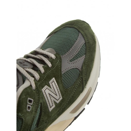 New Balance 991 Kombu sneakers