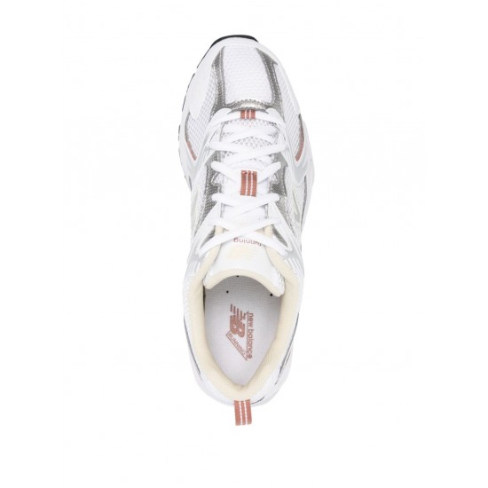 New Balance 530 sneakers