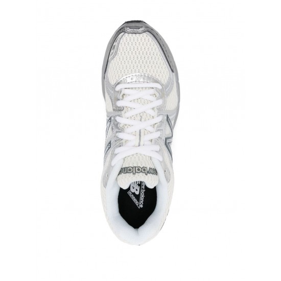 New Balance 860V2 sneakers