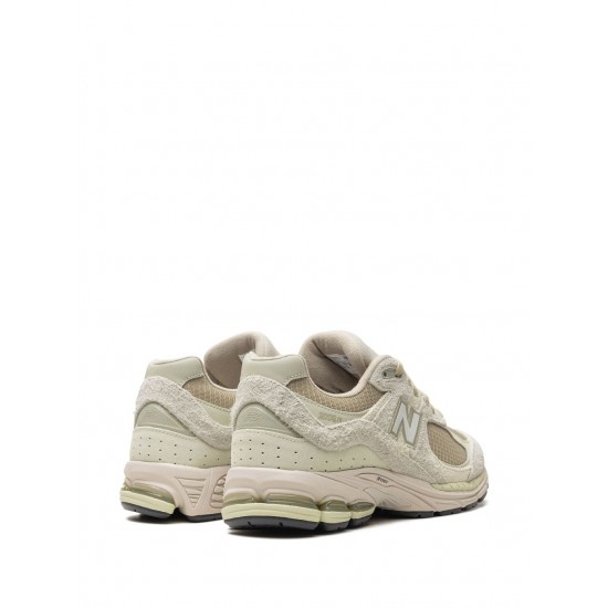 New Balance 2002R Green sneakers
