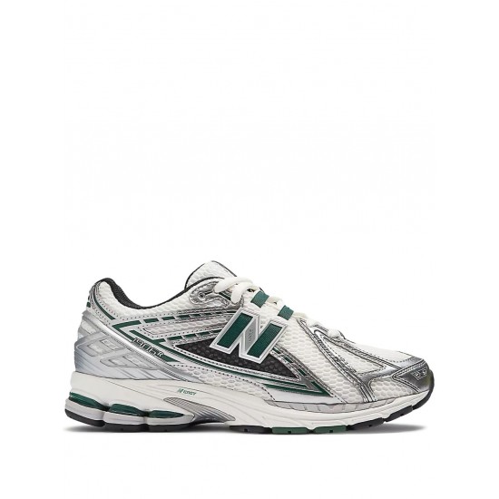 New Balance 1906R sneakers
