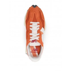New Balance 327 sneakers