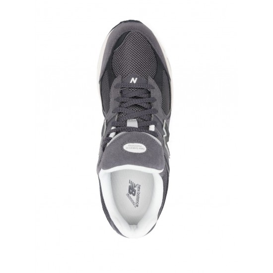 New Balance 2002R sneakers