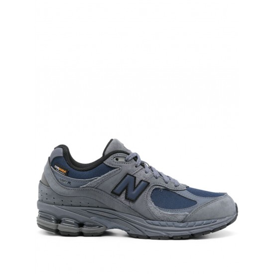 New Balance 2002R sneakers