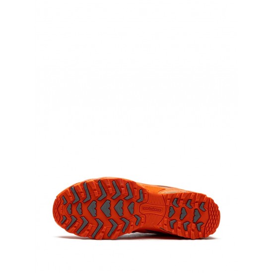 New Balance 610 Poppy sneakers