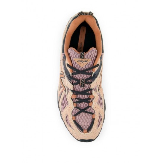 New Balance 610 low-top sneakers