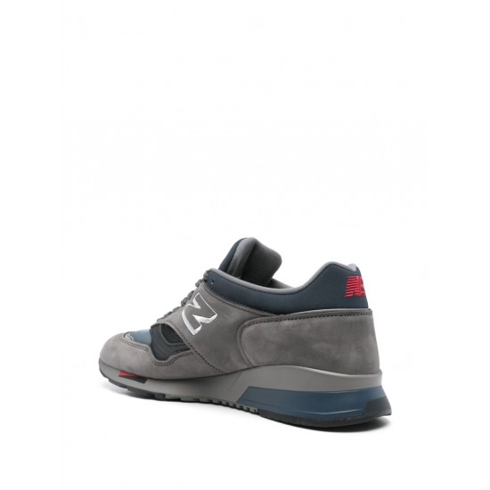 New Balance 1500 sneakers