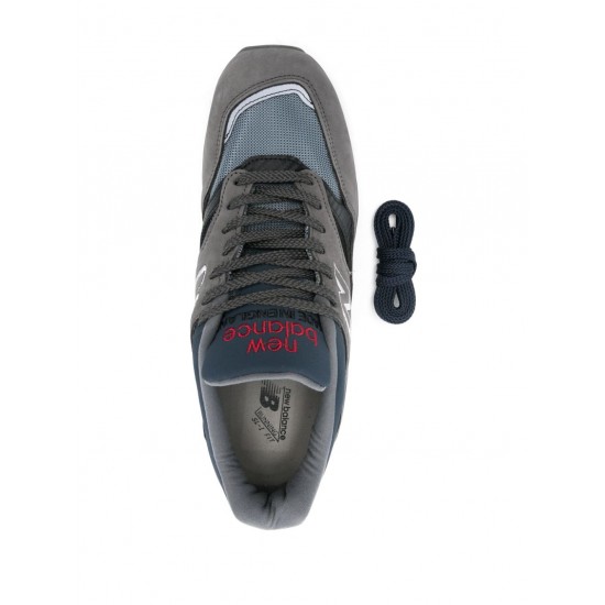 New Balance 1500 sneakers