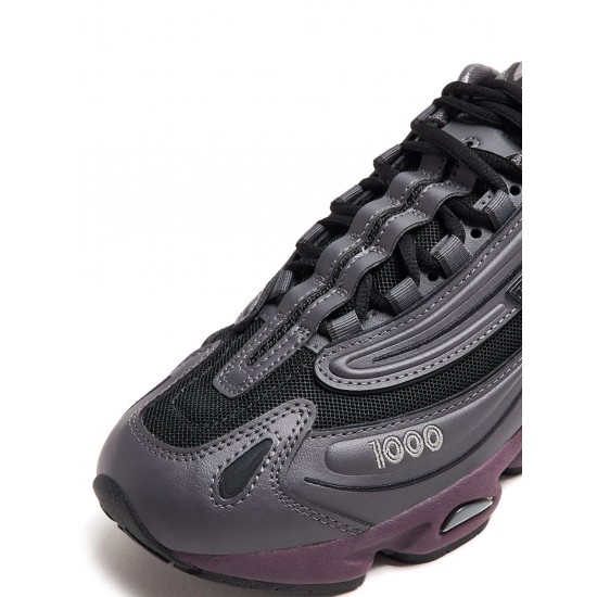 New Balance 1000 sneakers