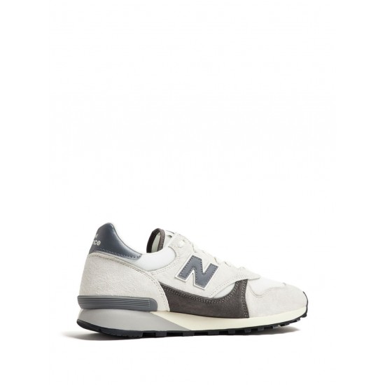New Balance 475 sneakers