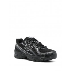 New Balance 740 sneakers