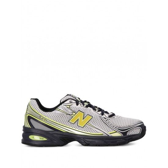 New Balance U740 sneakers