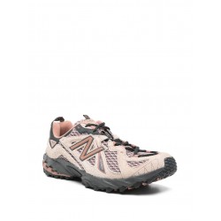 New Balance 610 sneakers